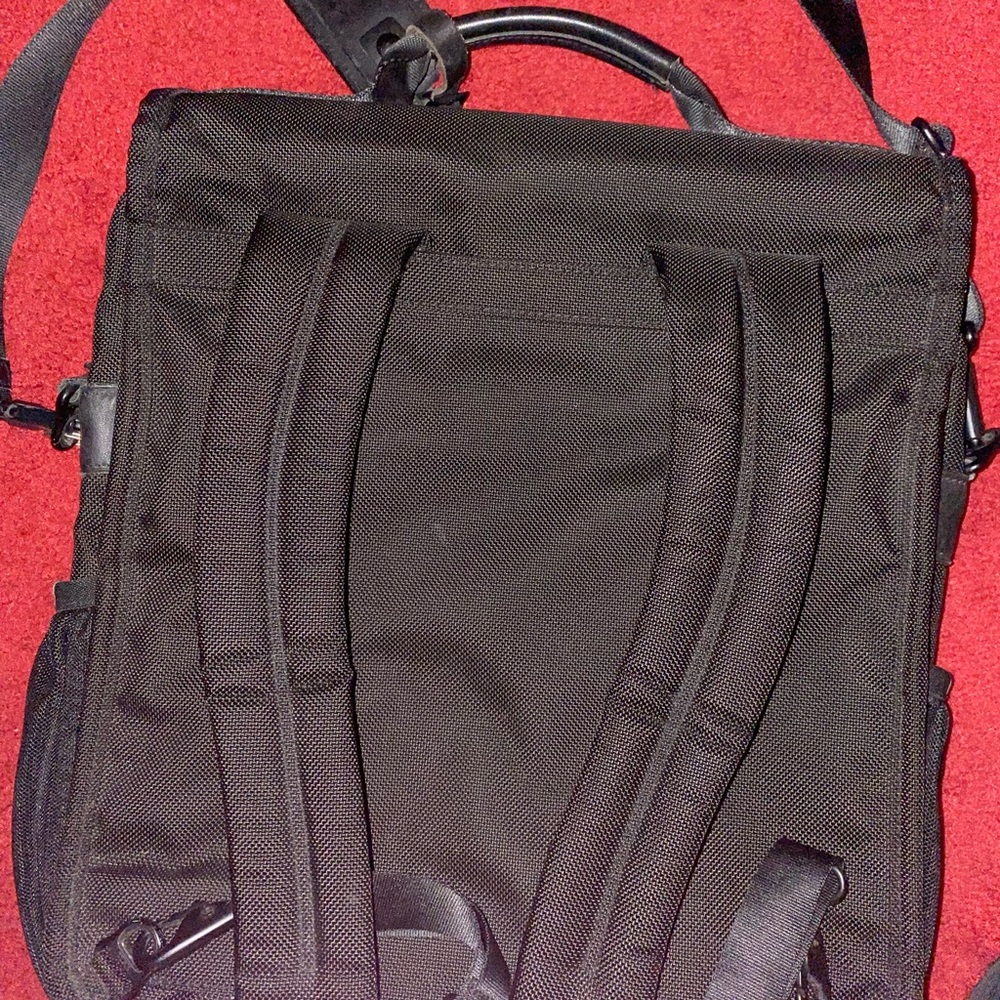 Multi functional bag - Picture 2 of 5